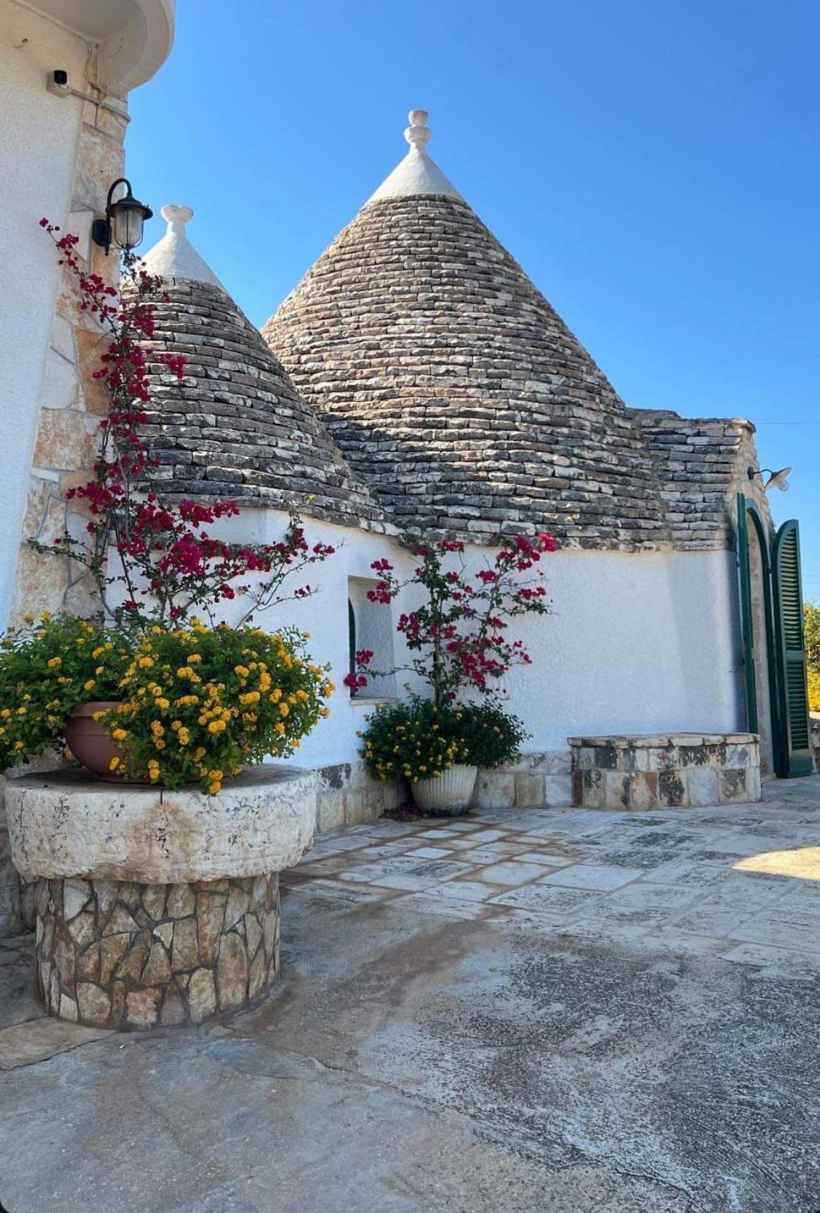 I Trulli Di Gina Appartamento Trullo 6 Persone Monopoli Zewnętrze zdjęcie