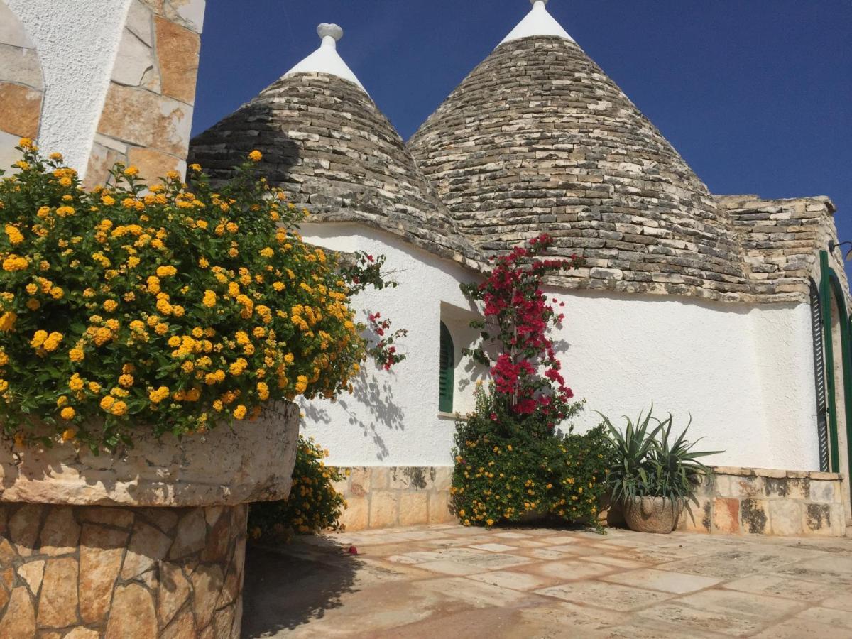 I Trulli Di Gina Appartamento Trullo 6 Persone Monopoli Zewnętrze zdjęcie